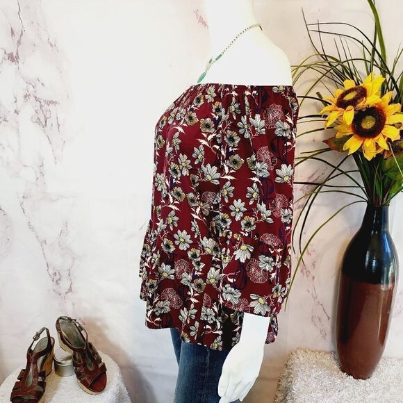 Anthropologie Alya off shoulder top - Picture 4 of 7